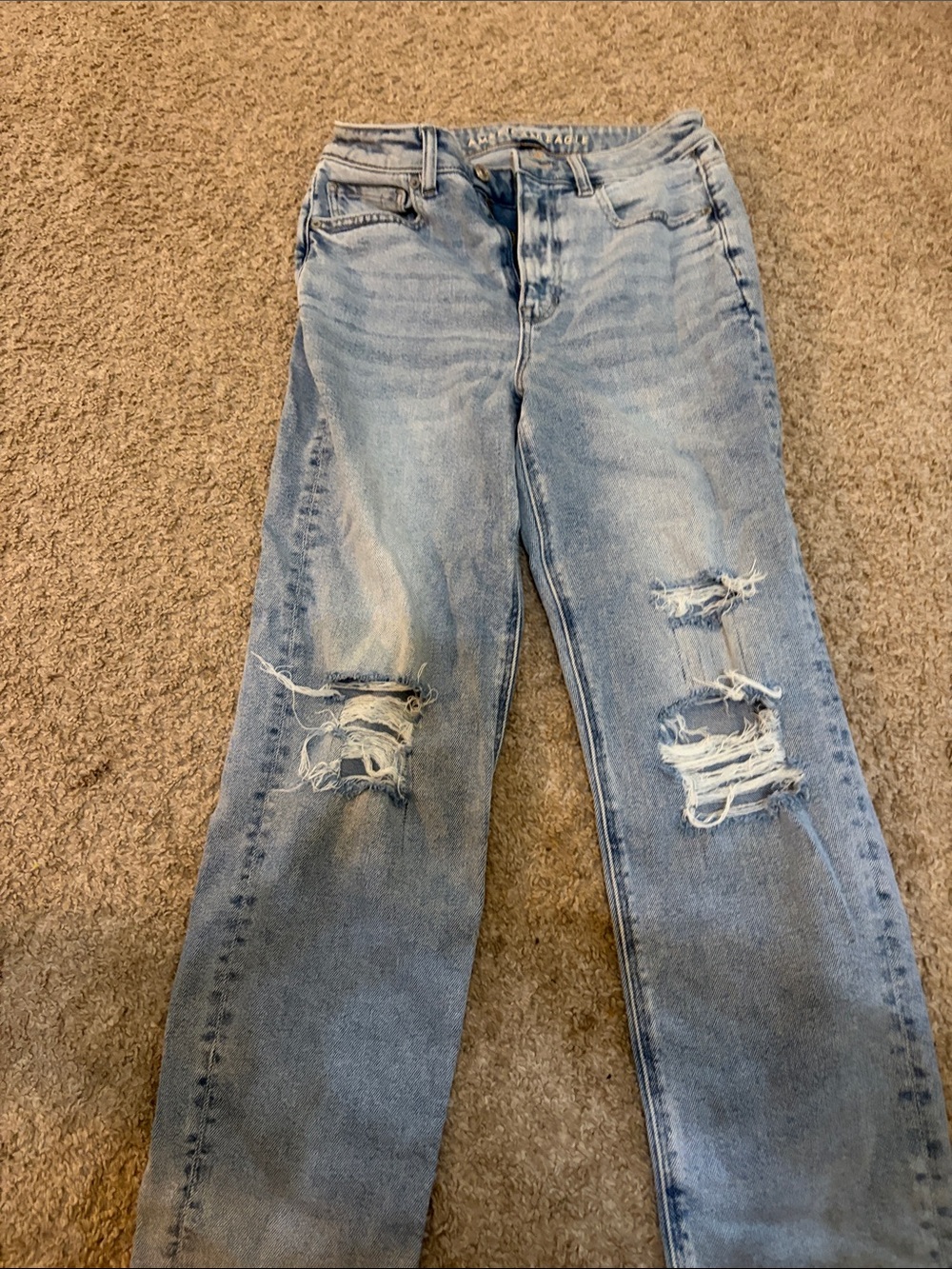 American Eagle Outfitters Light Wash Straight Leg Distressed Jeans